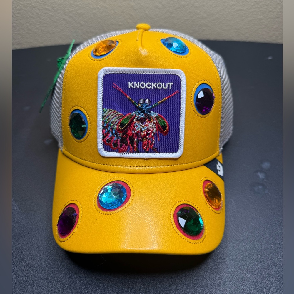 Goorin Bros The Farm Knockout Bee Jeweled Yellow Trucker Hat Rhinestone Gem NWT